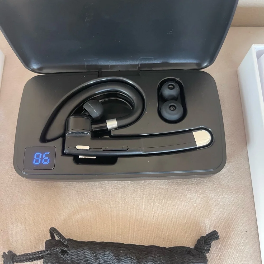 YYK-520 Bluetooth Headset Black HD Microphone Rotatable Soft Rubber Ear Hook